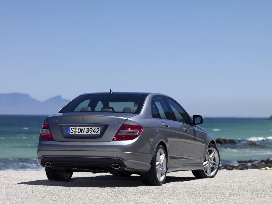  Mercedes-Benz C-Class 2007 года  (фото 197 из 413)